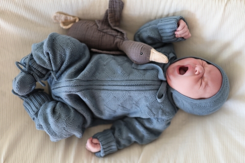 kombiezon z merino wełny Meri Fairy Lana z bonetką Lana (5).jpg